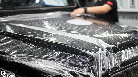 延长汽车玻璃膜使用寿命的方法是什么？