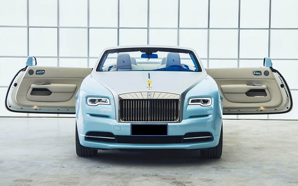 劳斯莱斯曜影 整车改色贴膜、腰线