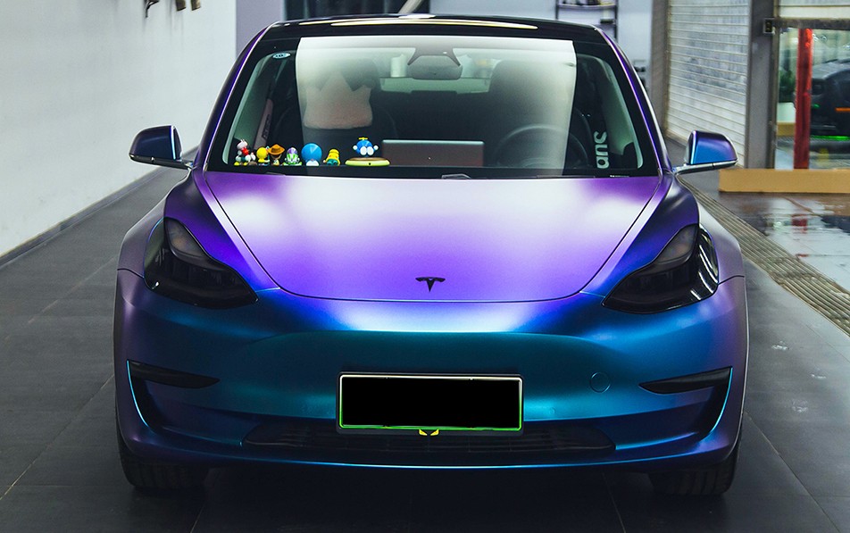 特斯拉Model3 亚光紫魅蓝改色